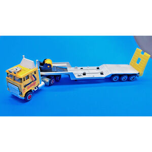 Majorette 1:87 HO Scale Heavy Haul Truck & Lowboy Trailer-Made in France-Vintage